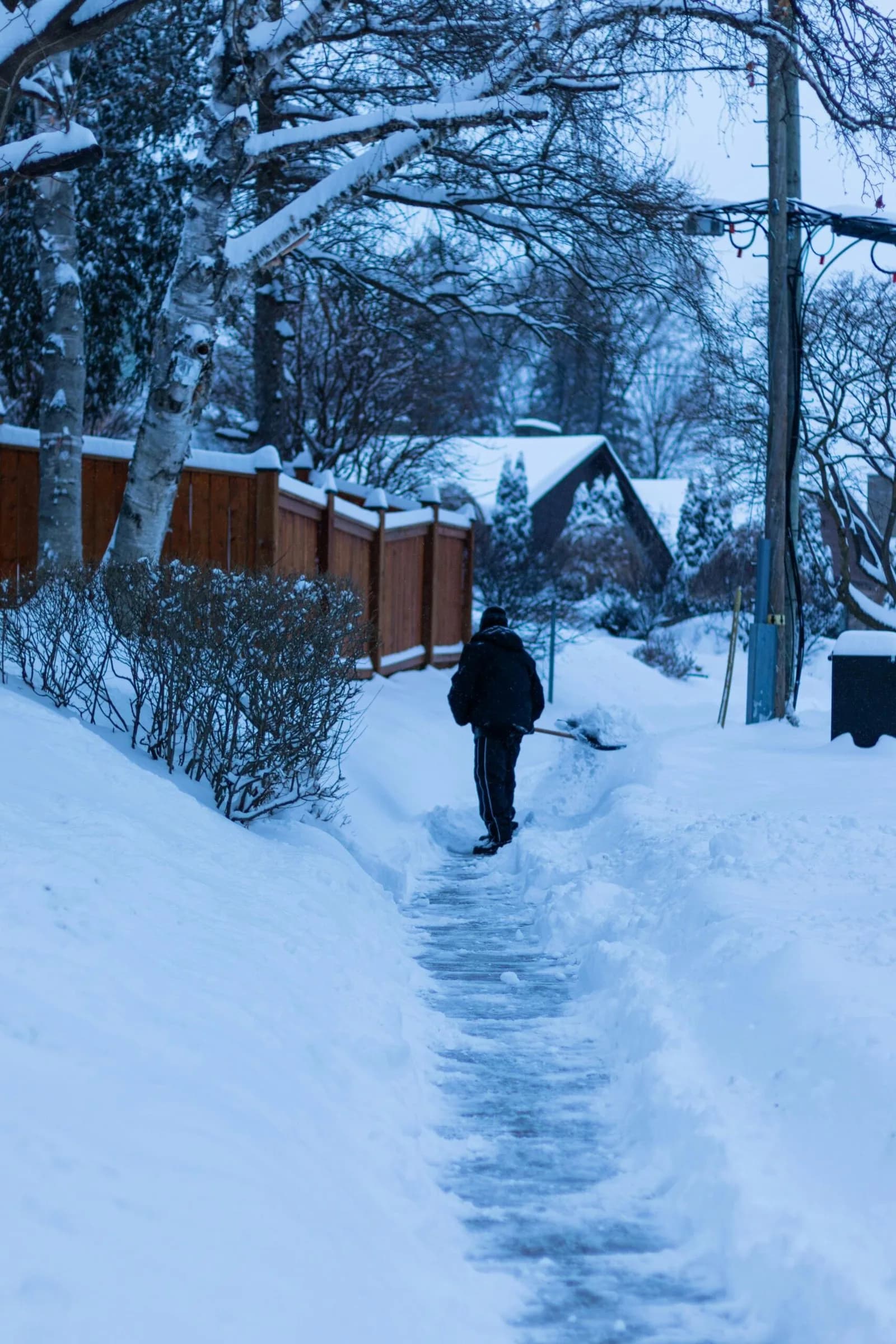 Winter emergency scene